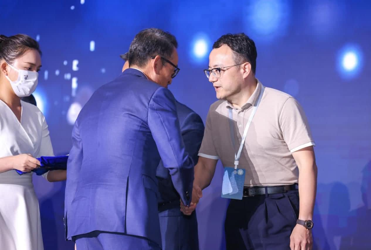 奥林匹斯之门 pp电子奥林匹斯之门获沃尔沃汽车亚太区“2022年度最佳供应商”奖